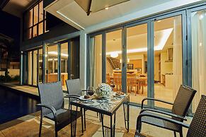 Vacation Homes Pool Villa