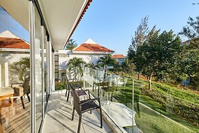 Vacation Homes Pool Villa