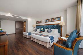 Balcona Hotel Da Nang