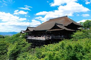 Kanade Fushimiinari