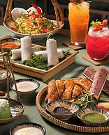 HAIAN Beach Hotel & Spa