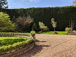 Weirholme Annex