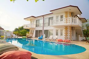 Ova Suites