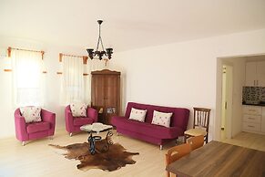 Ova Suites