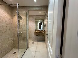 loren serviced Apartment Corniche