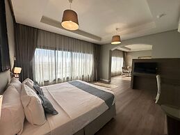loren serviced Apartment Corniche