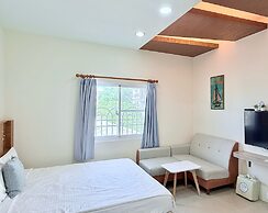 Lunatis Bay Hotel