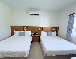 Lunatis Bay Hotel