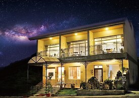 Lunatis Bay Hotel
