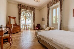 Hotel Monte Baldo e Villa Acquarone