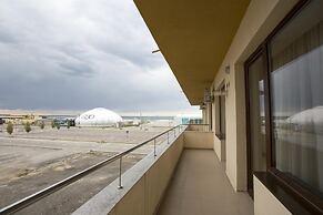 Chic Sea View Apartment Mamaia