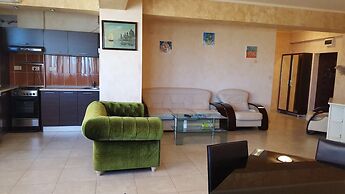Beach & Clubs Apartments Mamaia