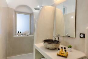 Antrum Cave Villa