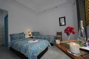 Lhostel