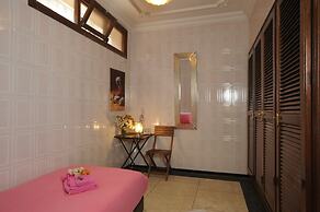 Lhostel