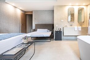 Casa Lirio by Blossom Hotels