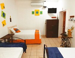 Hostal Las Puertas - Hostel