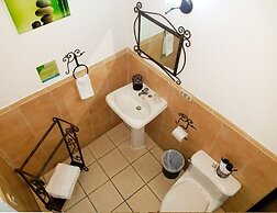 Hostal Las Puertas - Hostel