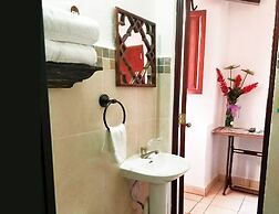 Hostal Las Puertas - Hostel