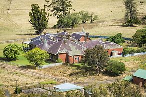 Coragulac House Cottages