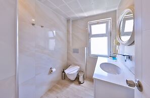 Mina Apart Hotel