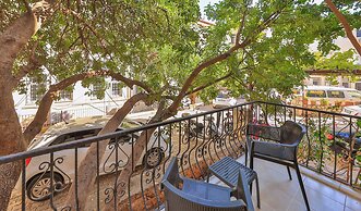 Mina Apart Hotel