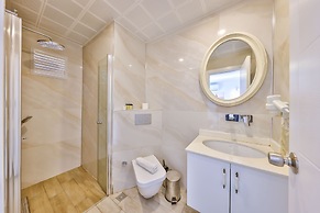Mina Apart Hotel