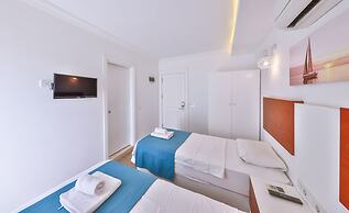 Mina Apart Hotel