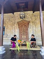 Sari Bamboo Bungalows