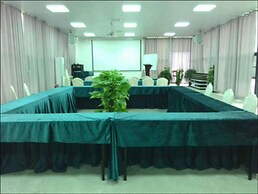 Welcamp-Heduli village hotel