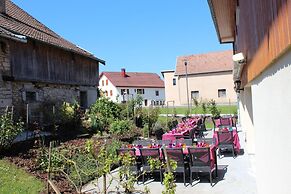 Hotel Restaurant Le Champs des Lys