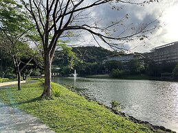 Beach Condos Pico de Loro Hamilo Coast