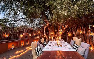 Tawi Lodge