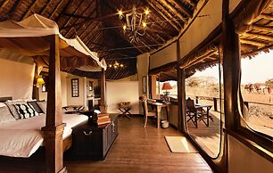 Tawi Lodge