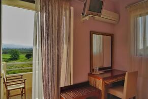 Kokoni Beach Hotel