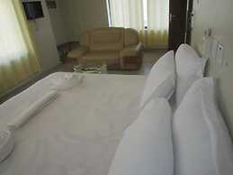 FQ Hotel