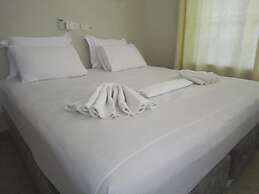 FQ Hotel