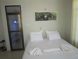 FQ Hotel