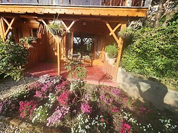 The Chalets Naldehra