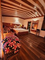 The Chalets Naldehra