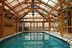 The Chalets Naldehra