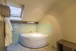 Garni Hotel D10