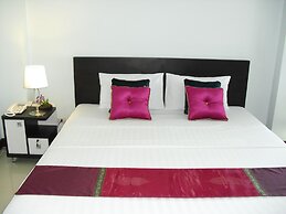 Raya Rawai Place