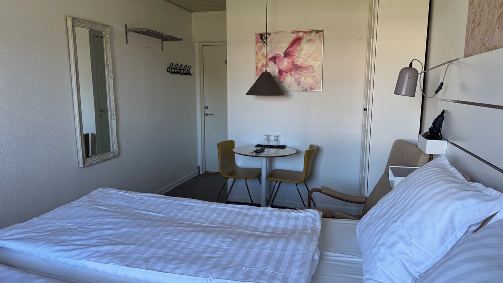 Hine Bakke Guest House