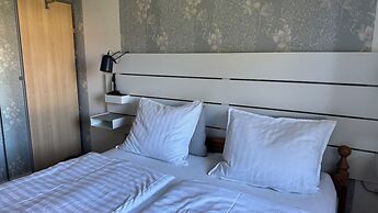 Hine Bakke Guest House