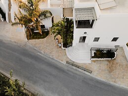 Melidron Hotel Suites Villas