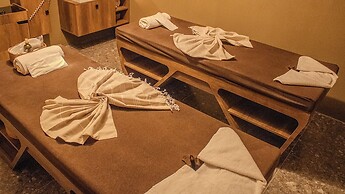 216 North Hotel & Wellness-Spa