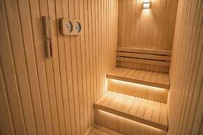 216 North Hotel & Wellness-Spa