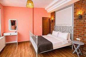 216 North Hotel & Wellness-Spa