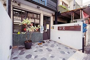 Local Backpacker Hostel